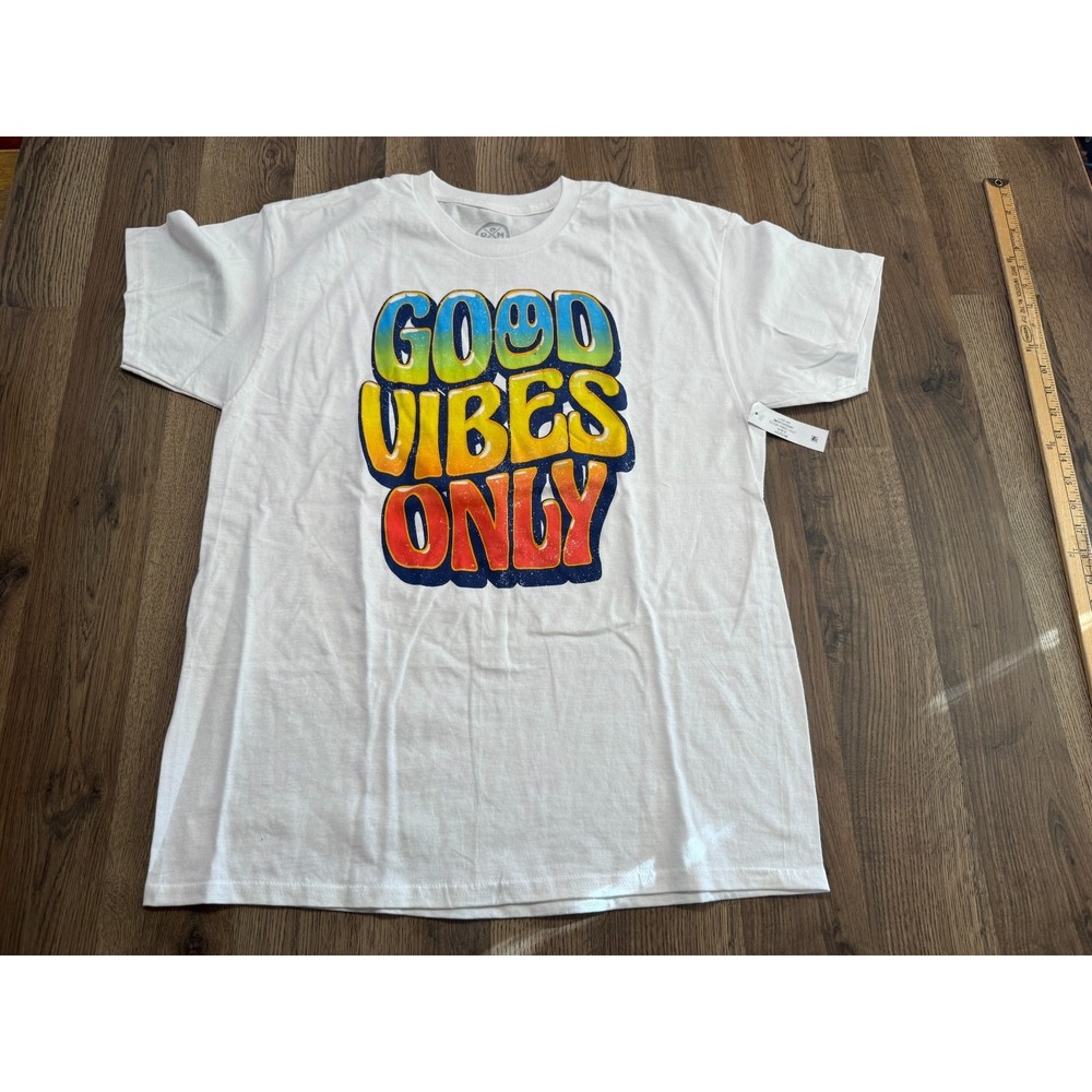 DOM Shirt, Men's Size Large, White, Good Vibes Only, Graphic Print